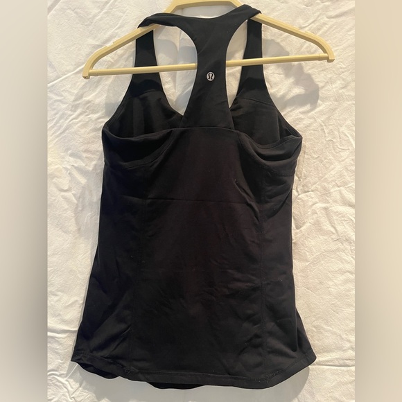 Lululemon Black Scoop Neck Racerback Tank Top Built in Bra Women’s - Picture 2 of 6